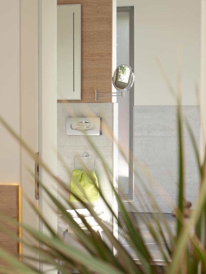Hotel Forsthaus Gruena Betreiber Gmbh ケムニッツ エクステリア 写真