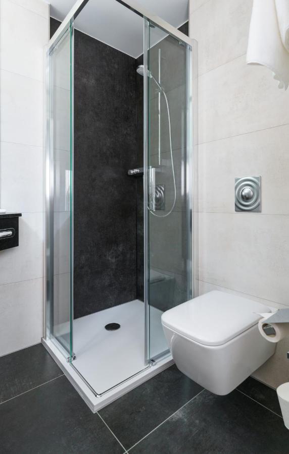Hotel Forsthaus Gruena Betreiber Gmbh ケムニッツ エクステリア 写真