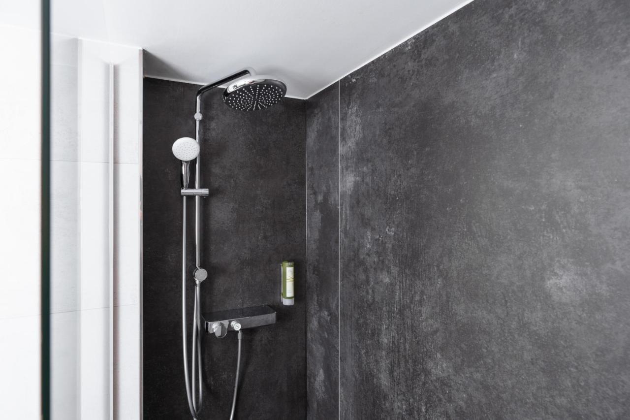 Hotel Forsthaus Gruena Betreiber Gmbh ケムニッツ エクステリア 写真
