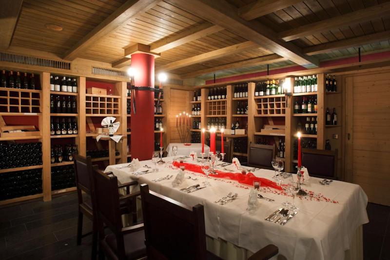 Hotel Forsthaus Gruena Betreiber Gmbh ケムニッツ エクステリア 写真